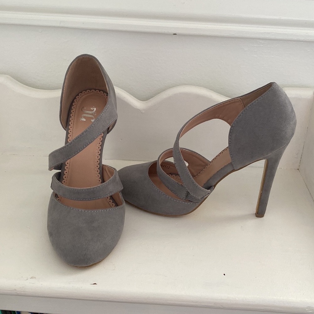 Gray high heel shoes